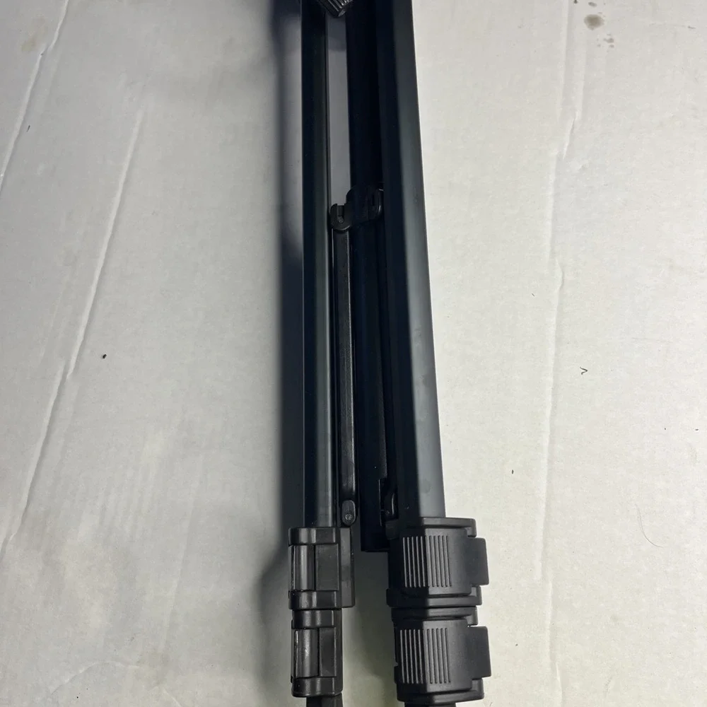 Sony VCT-R640 Video Camera Tripod Adjustable Legs